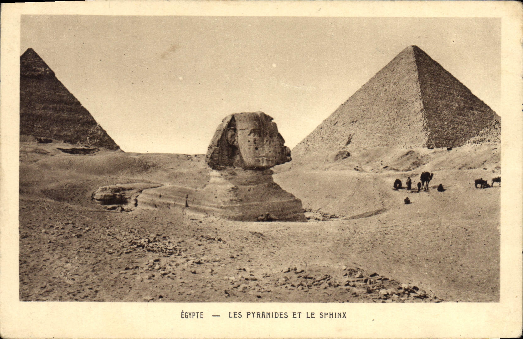 CPA Egypt Egypte  Les Pyramides et le Sphinx 