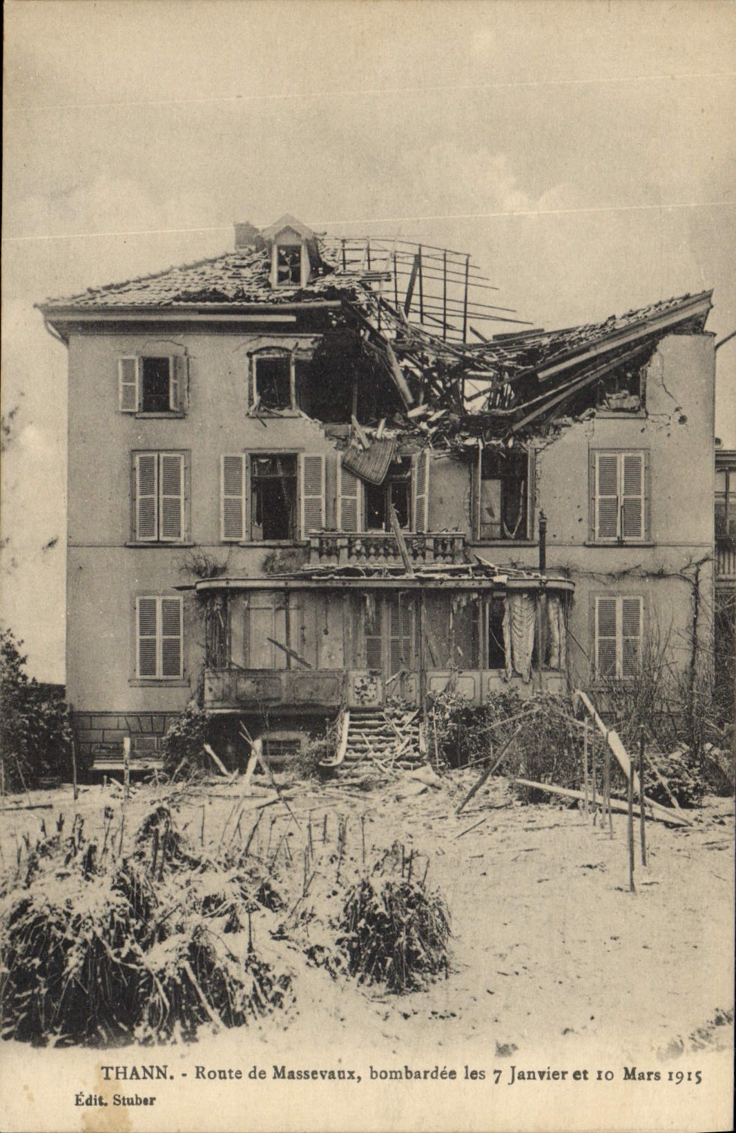 CPA Militaria Thann Ronte de Massevaux bombardee les 7 Janvier et 10 Mars 1915 