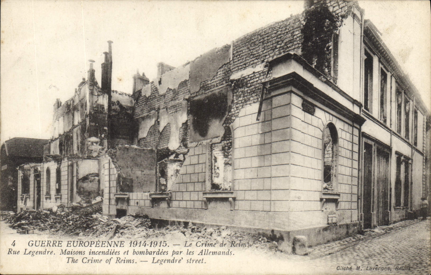 CPA Militaria Guerre Europeenne 1914 1915 Le Crime de Reim Rue Legendre