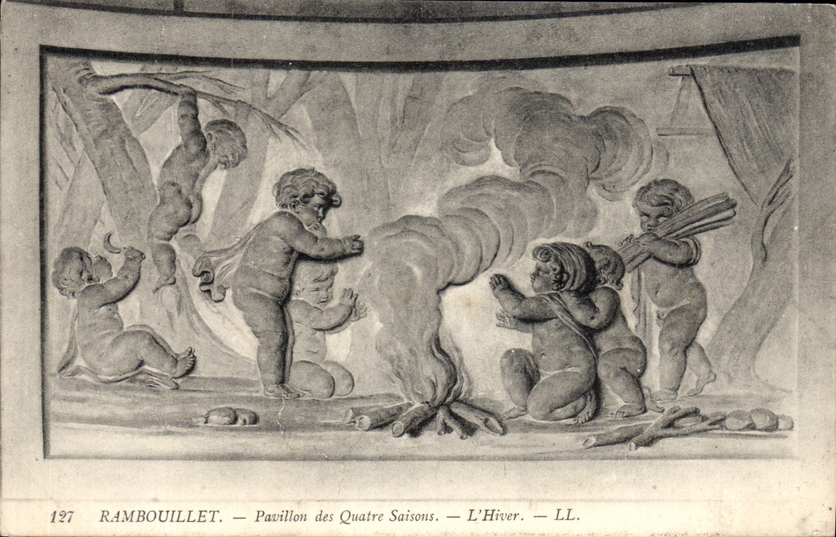 CPA Rambouillet Pavillon des Quatre Saisons L'Hiver