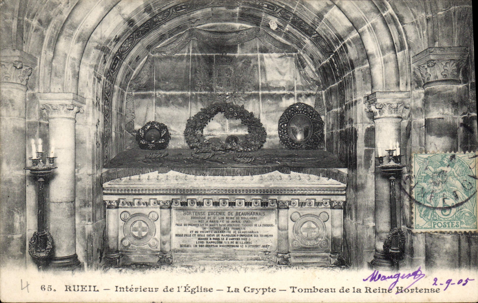 CPA Rueil Interieur de l'Eglise La Crypte Tombeau de la Reine Hortense