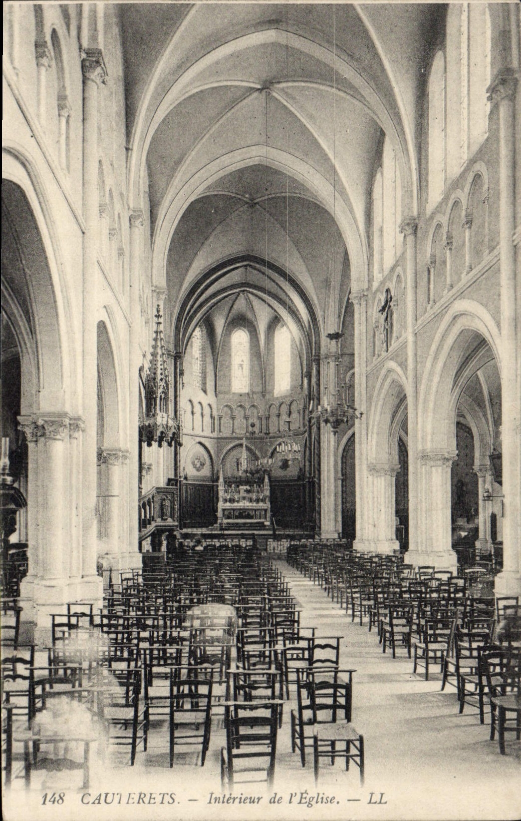 CPA Cauterets Interieur de l'Eglise 