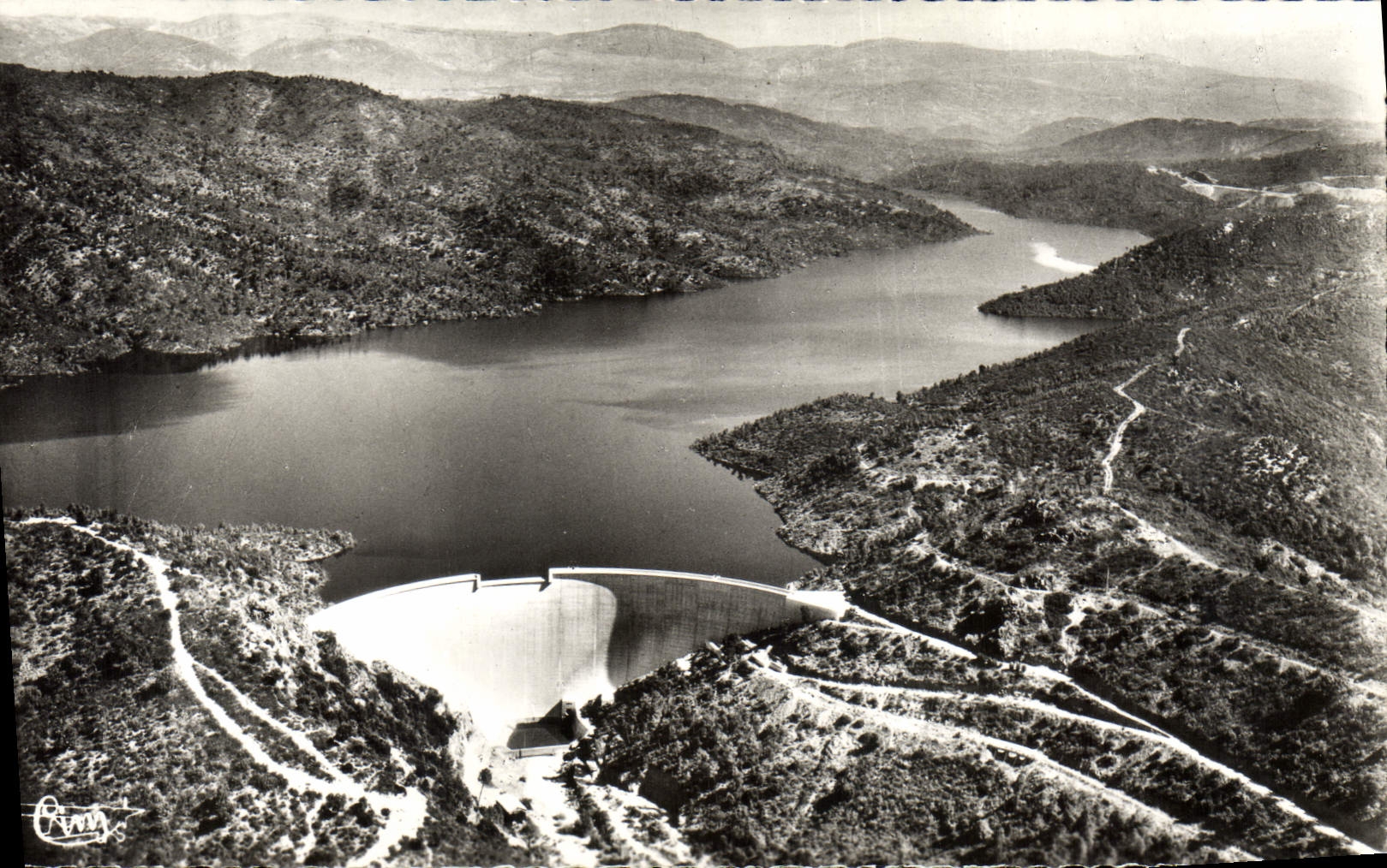 CPM Frejus Var A Vue aerienne Lae et Barrage de Malpasset avant la catastrophe
