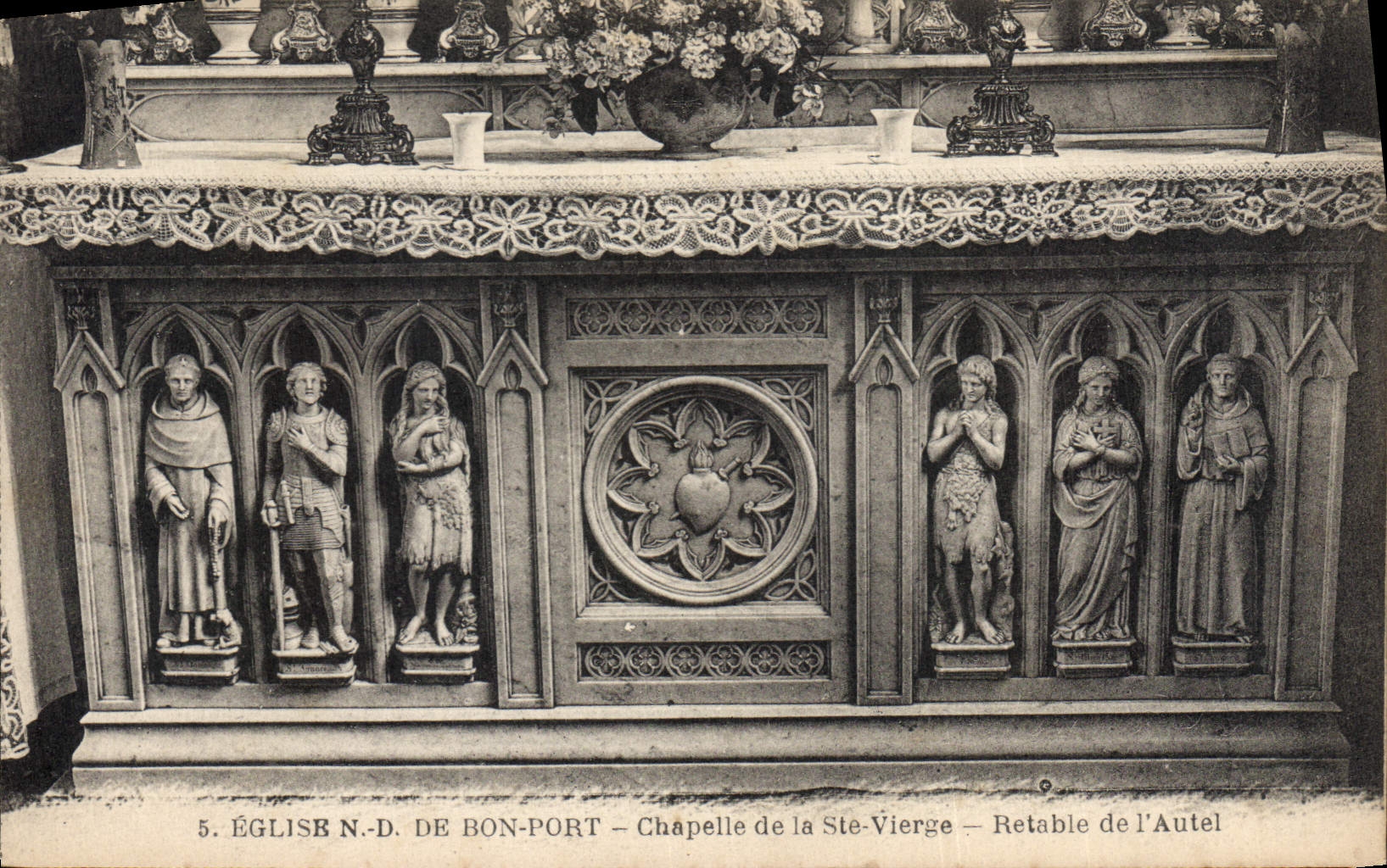 CPA Eglise ND De Bon Port Chapelle de la Ste Vierge Retable d l'Autel 