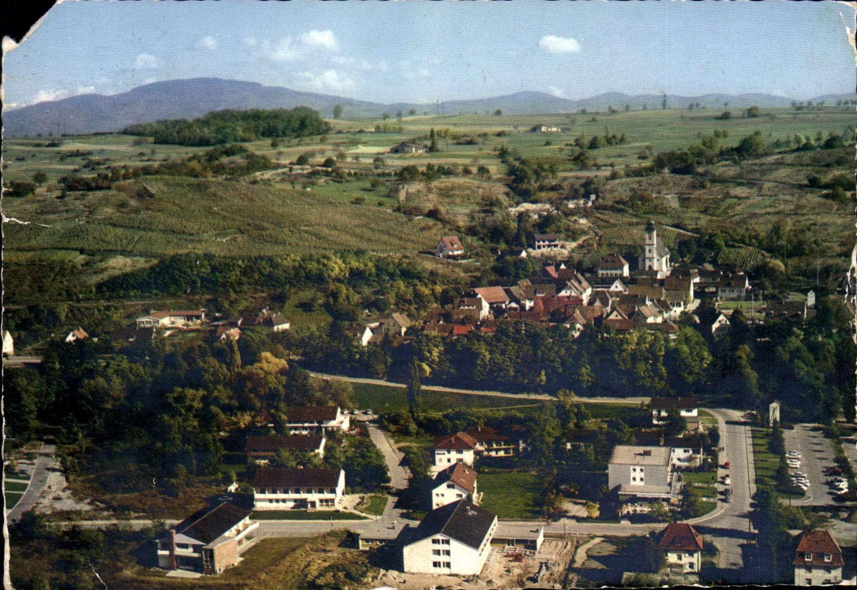 CPA Thermalbad Bellingen Oberrhein Luitaufnahme vom Kurgebfel