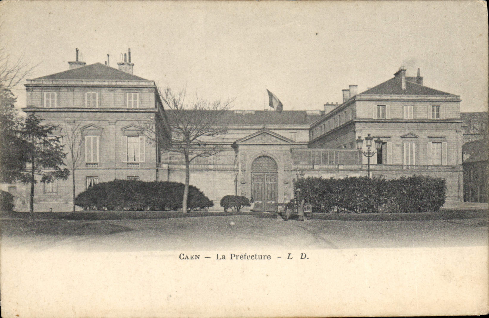 CPA Caen La Prefecture 