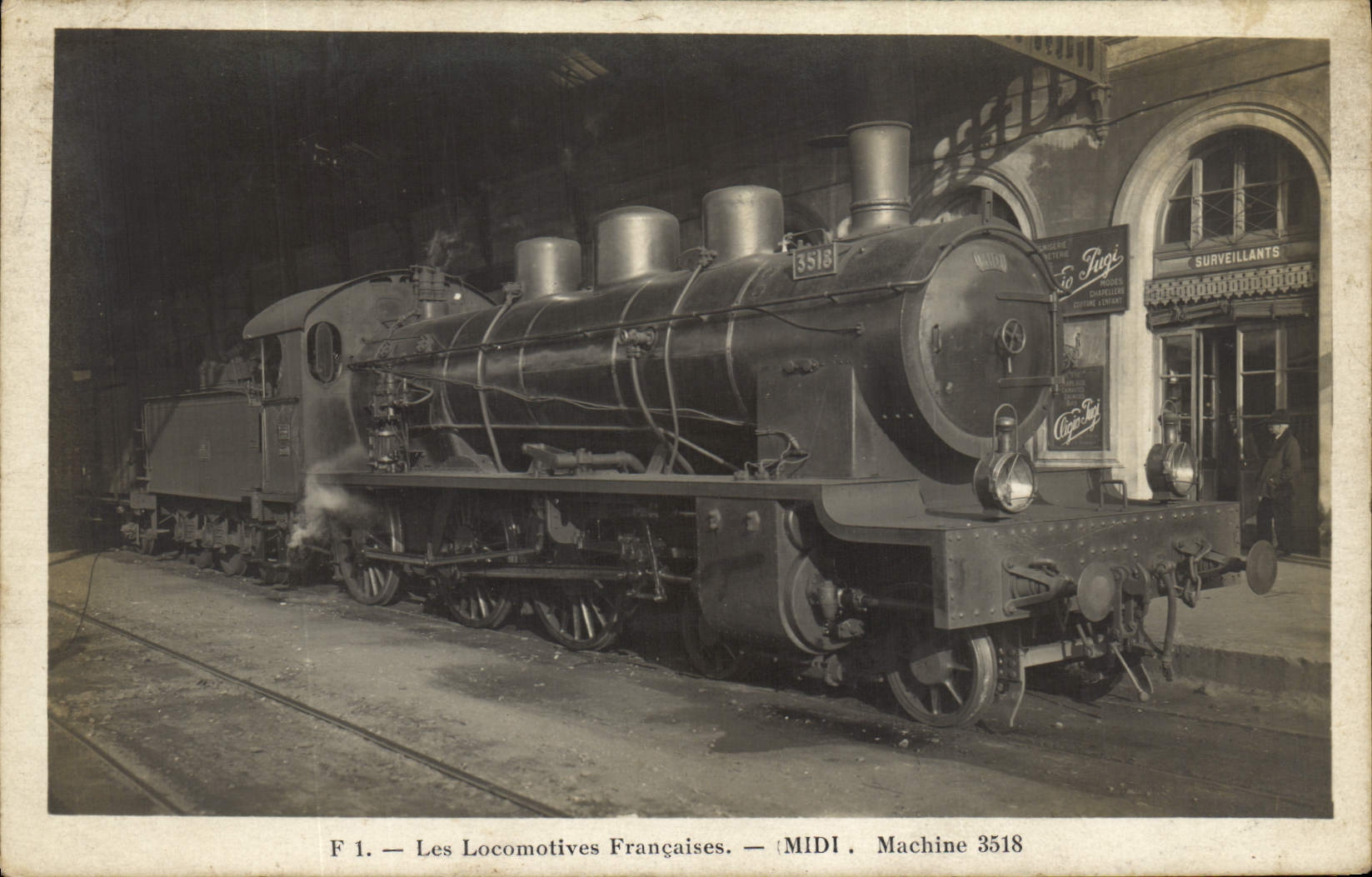 CPA Les Locomotives Francaises MIDI  Machine 3518 Train