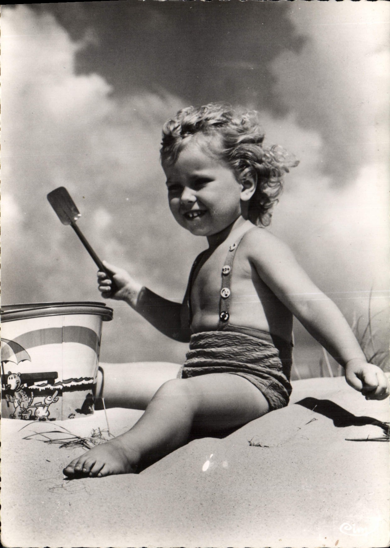 CPA Les Joies de l'Ete Enfant