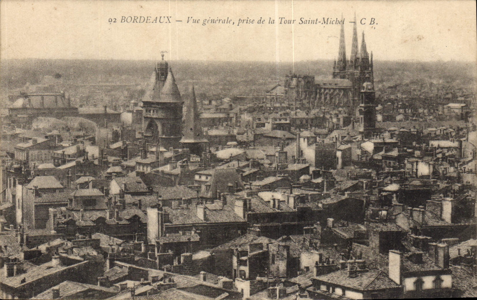 CPA Bordeaux vue Generale Prise de la Tour Saint Michel C B