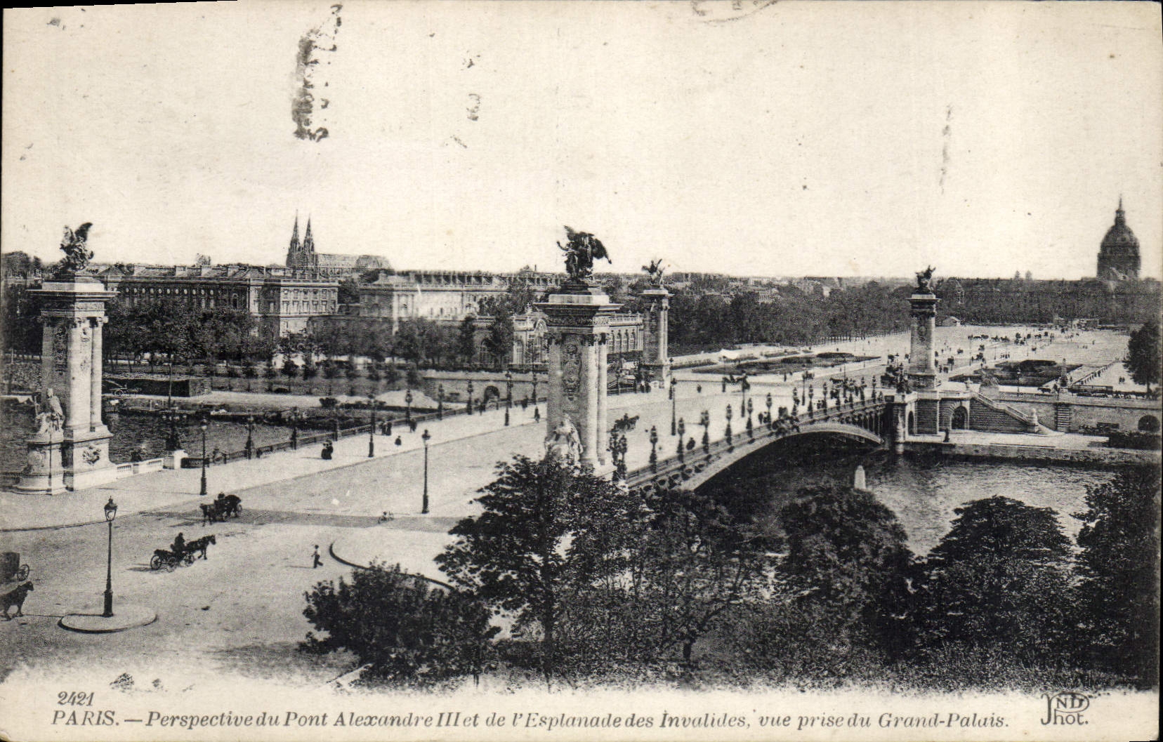 CPA Paris Perspective du Pont Alexandre Ill et de l'Esplanade des Invalides vue prise du Grand Palai