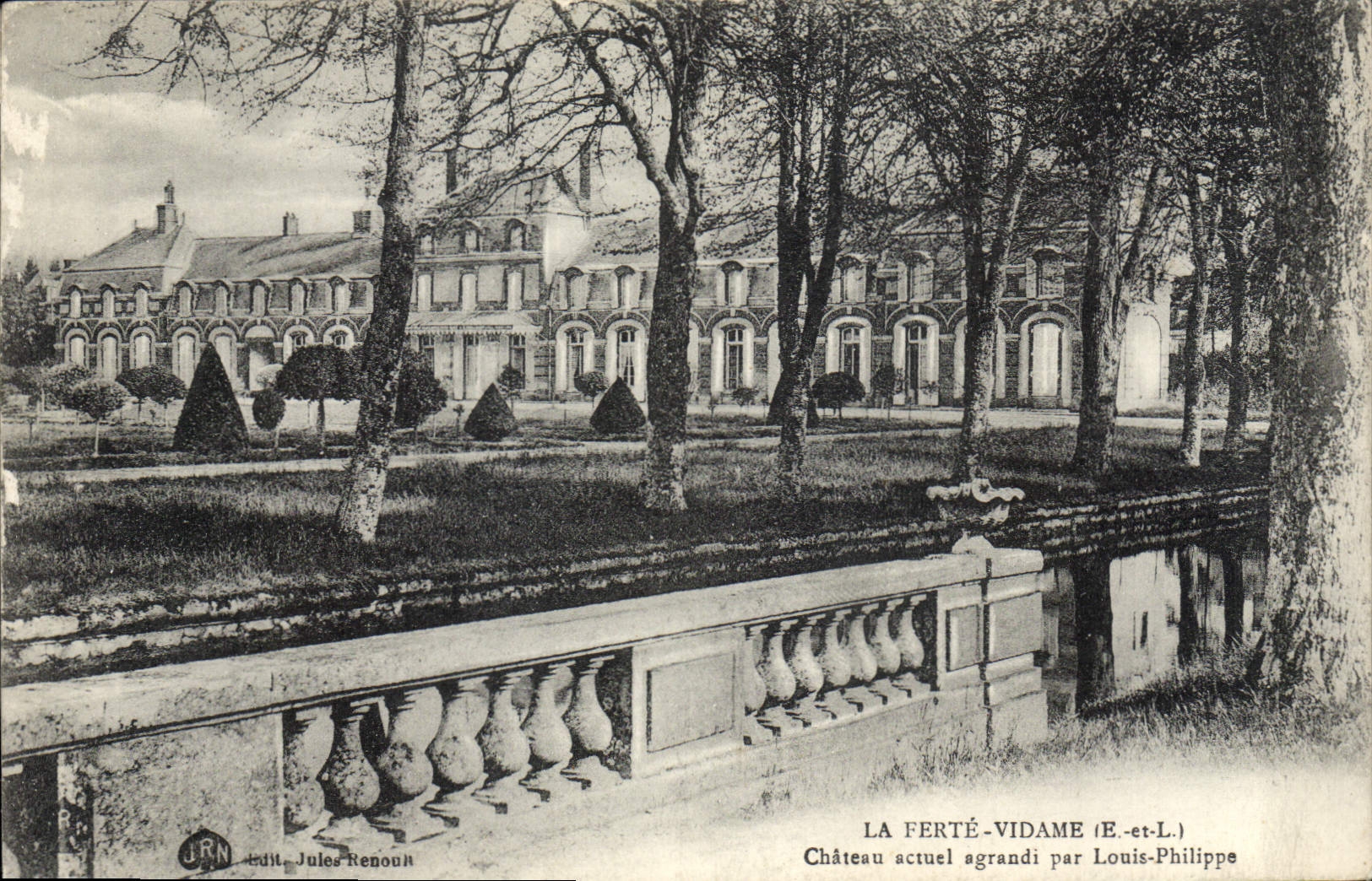 CPA La Ferte Vidame E et L Chateau actuel agrandi par Louis Philippe 