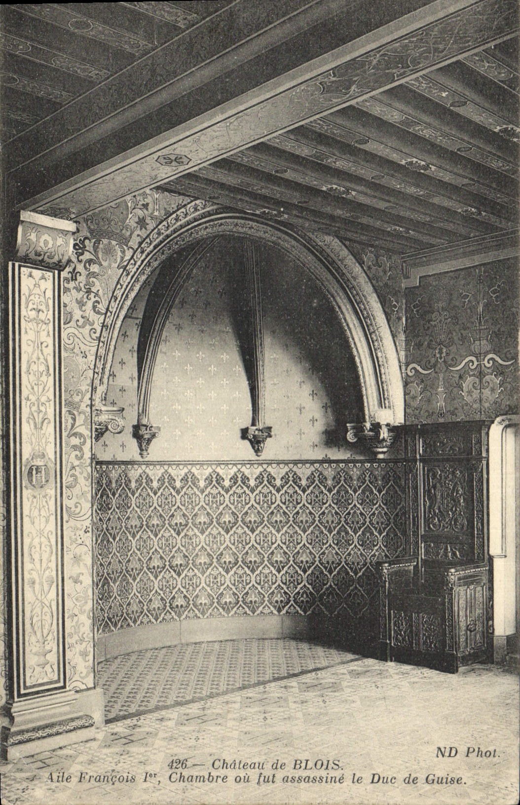 CPA Chateau de Blois Aile Francois I Chambre ou ut assassine le Duc de Guise 