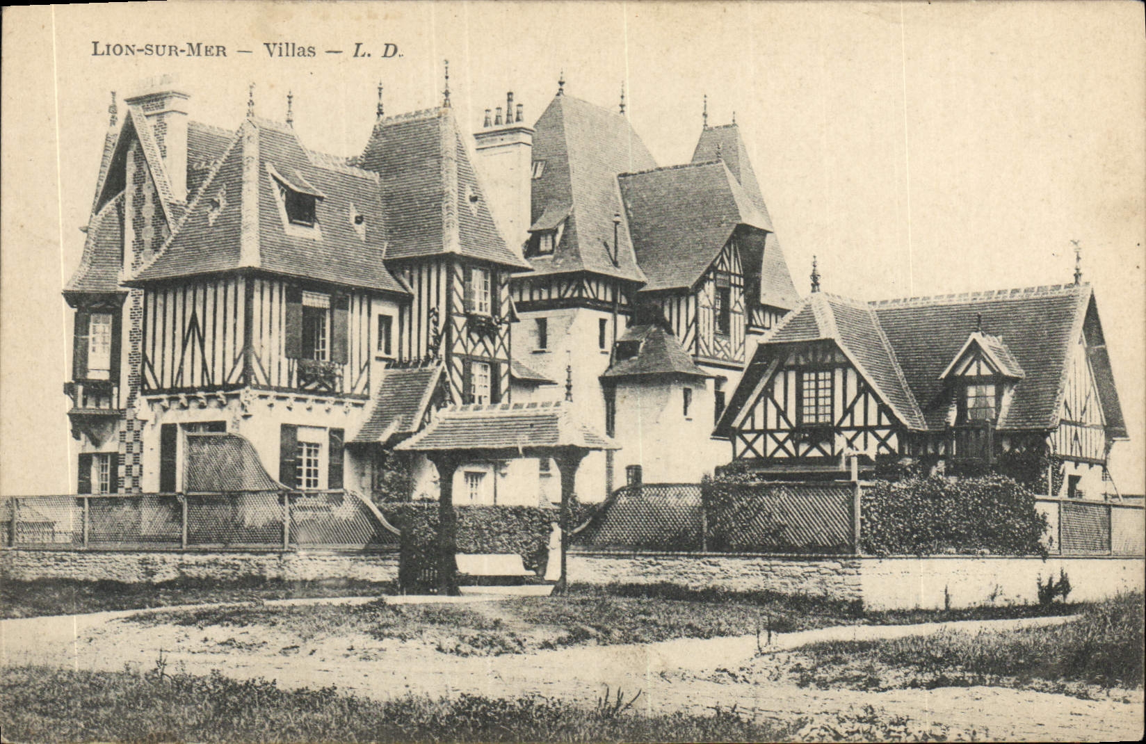 CPA Lion sur Mer Villas 