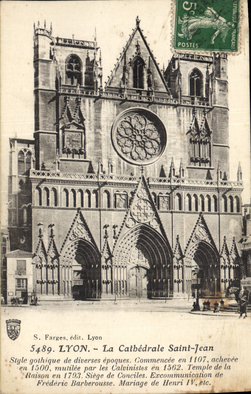 CPA Lyon La Cathedrale Saint Jean Style gothque de diverses epoques