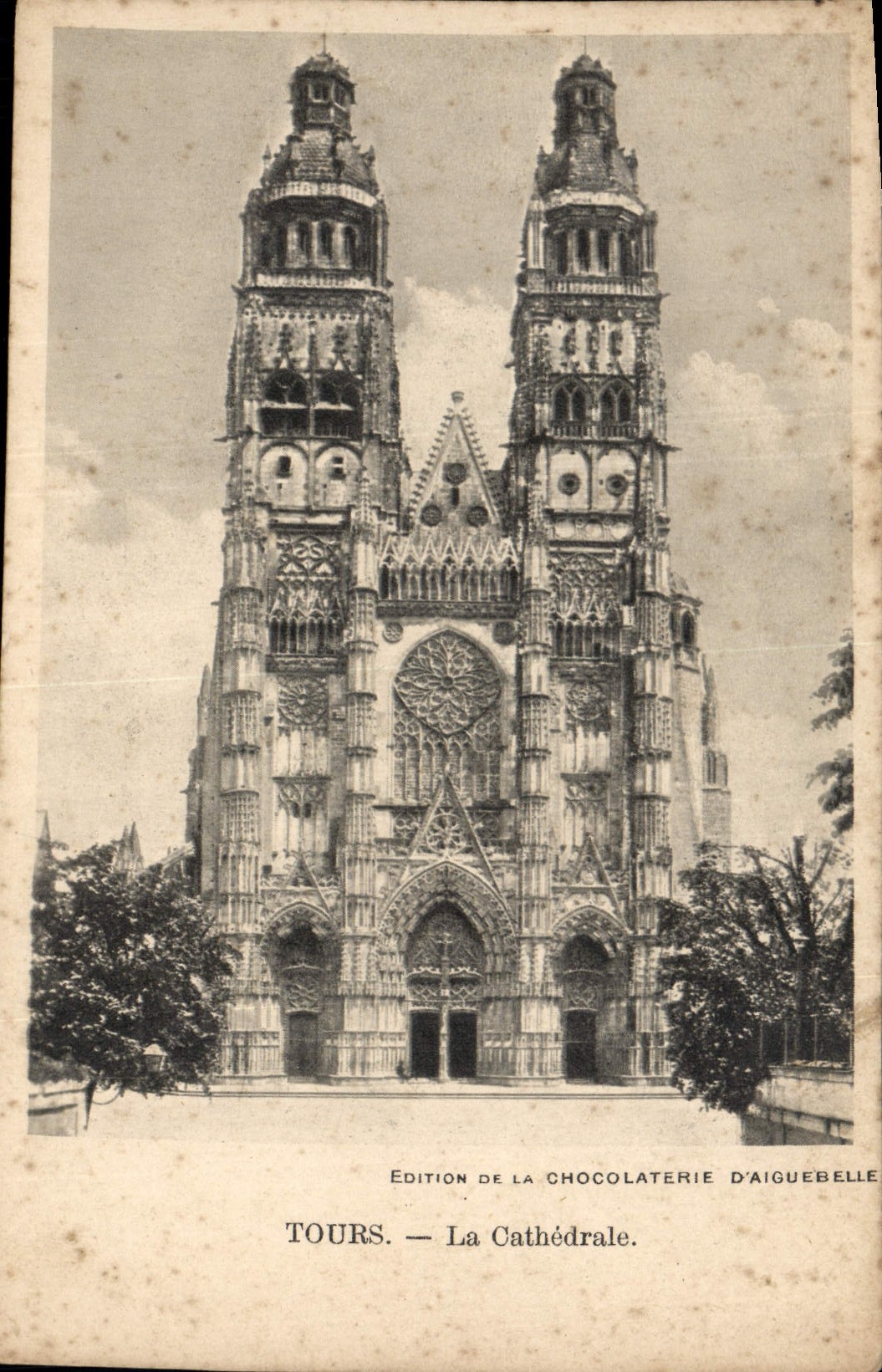 CPA Tours La Cathedrale 