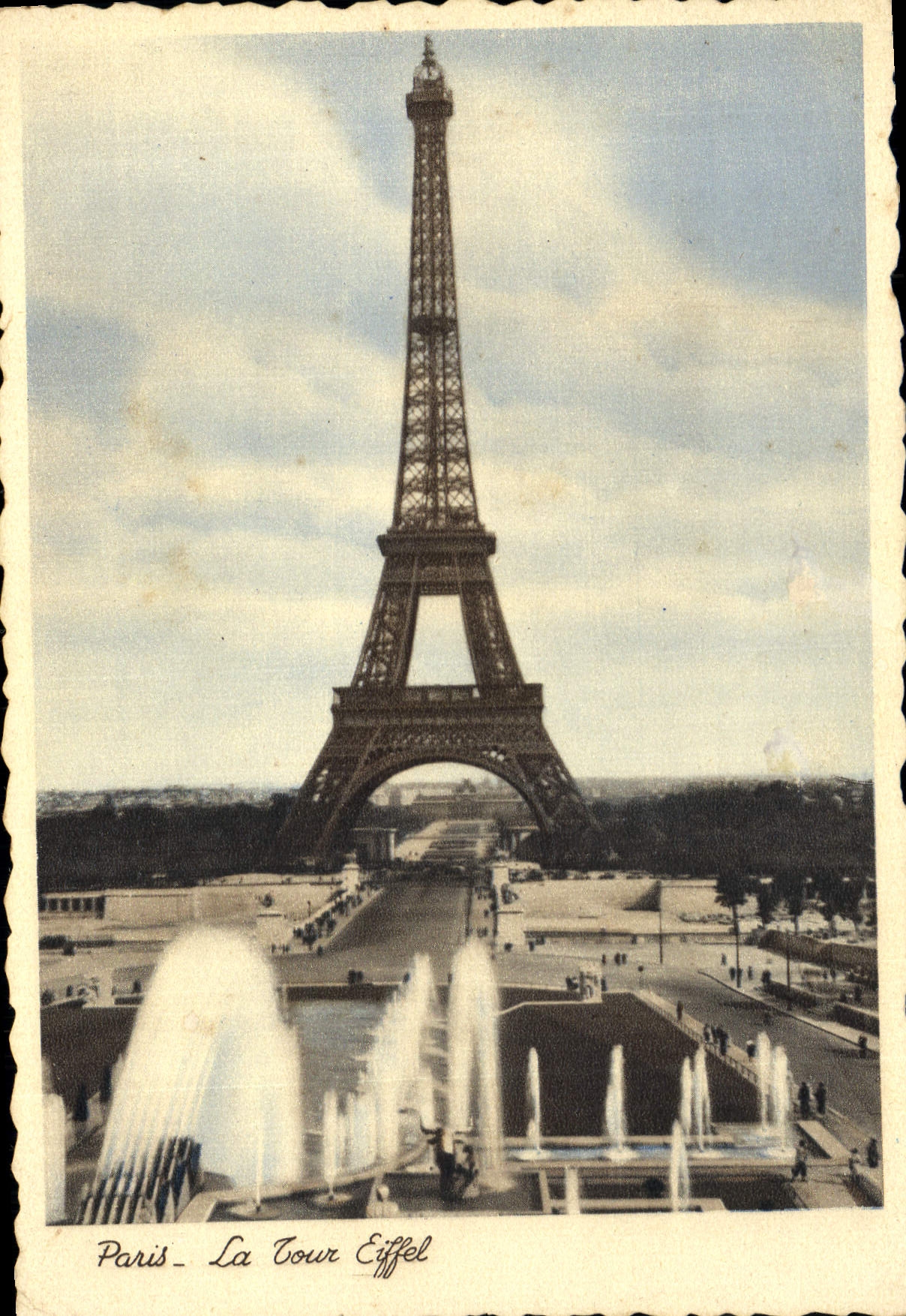 CPA Pars La Tour Eiffel 