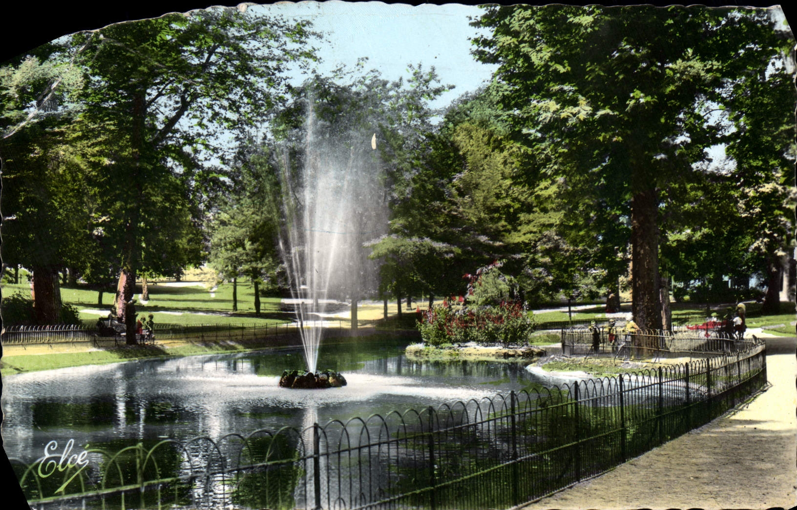 CPA Vichy Allier Ses magnifiques Parcs 