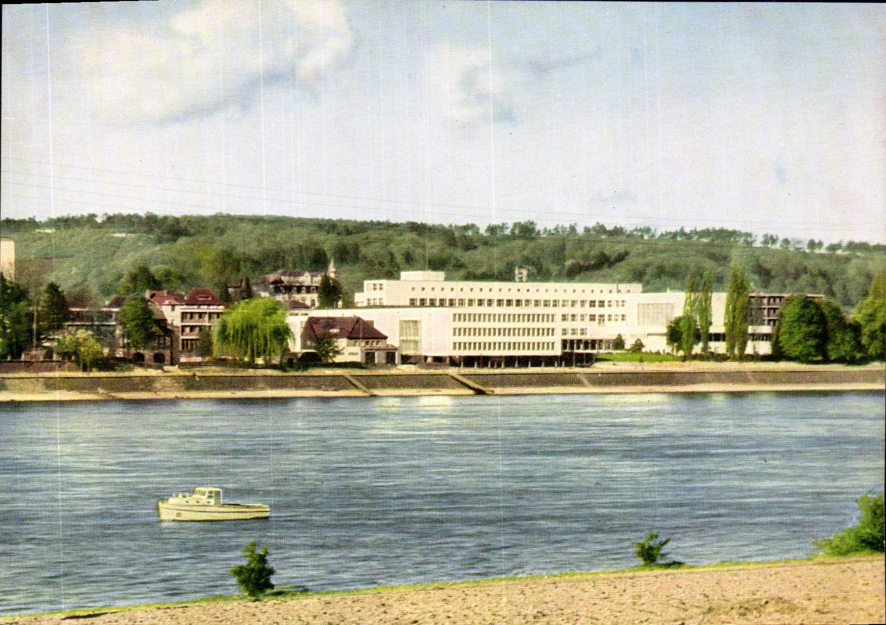 CPM Bonn Bundeshaus Blick vom Rhein 