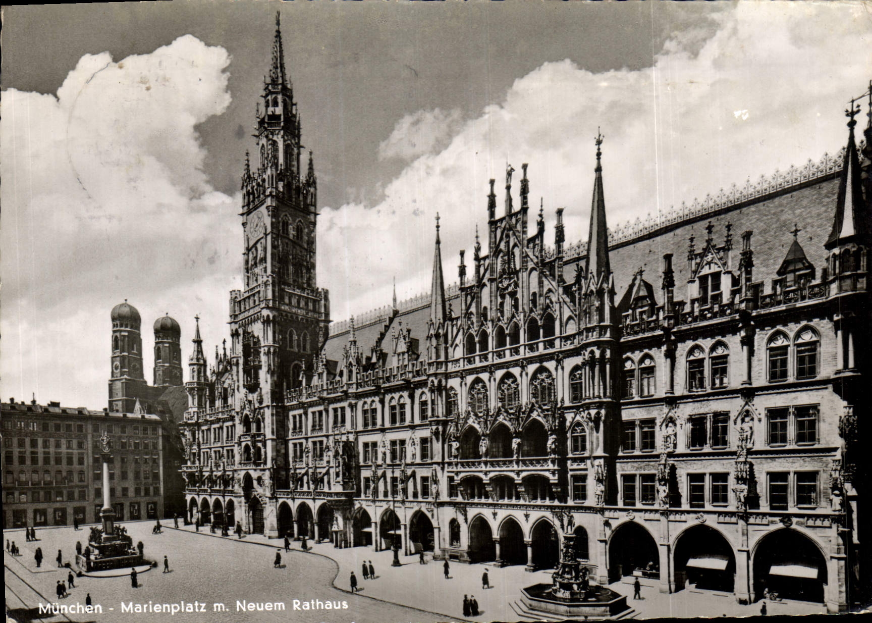 CPM  Munchen Marienplatz m Neuem Rathaus 