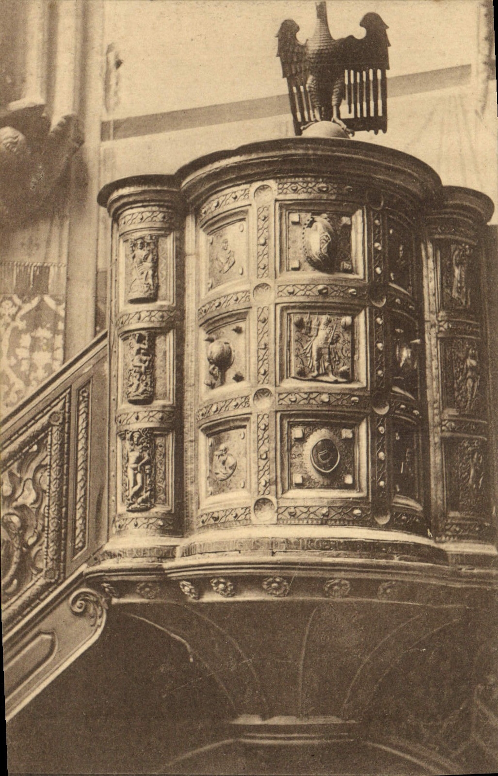 CPA Aachen Kaiser Dom Die Evangelienkanzel