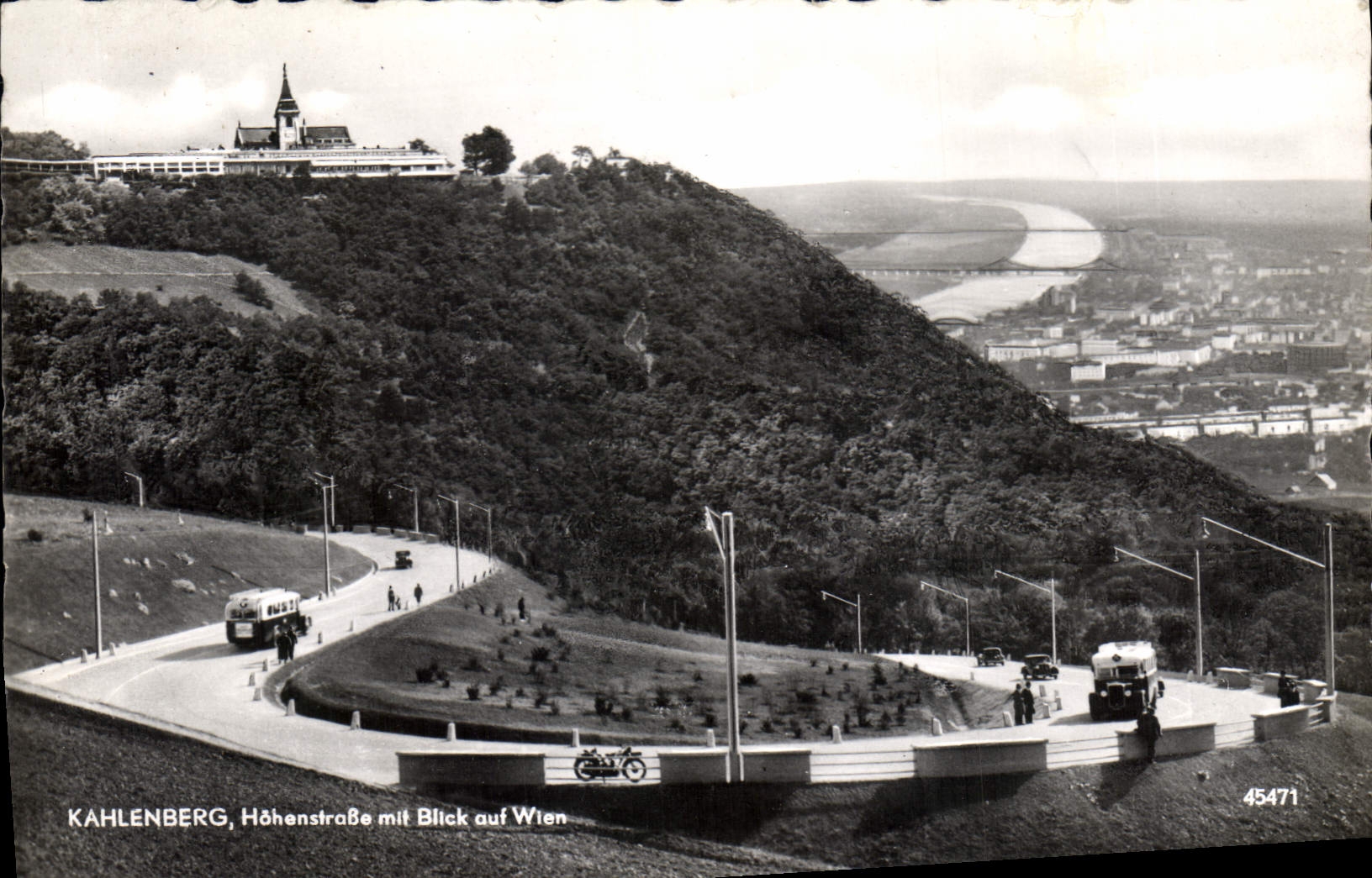CPM Kahlenberg Hohenstrabe mit Blick out Wien 