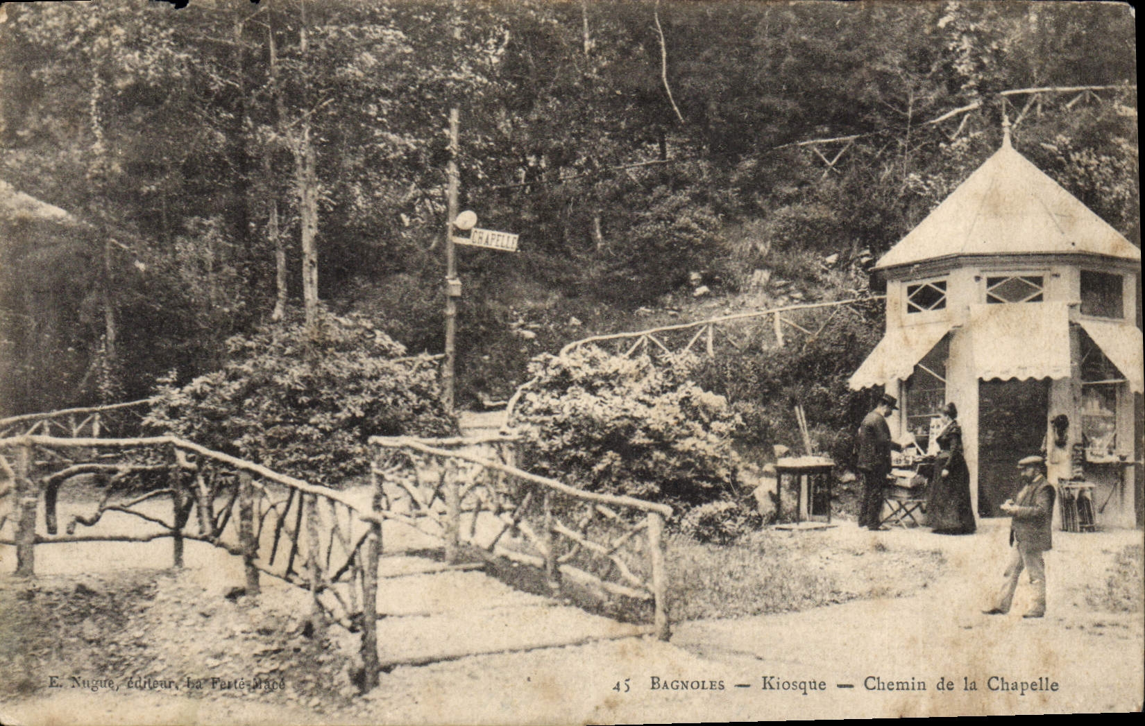CPM Bagnoles Kiosque Chemin de la Chapelle 