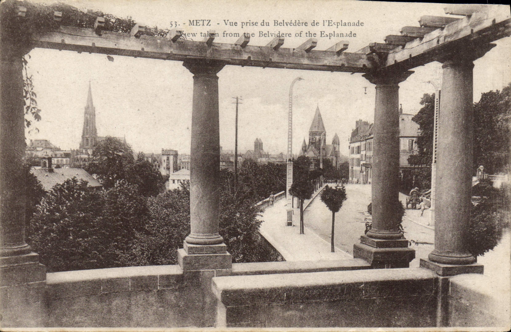 CPA Metz Vue prise du Belvedere de l'Esplanade 