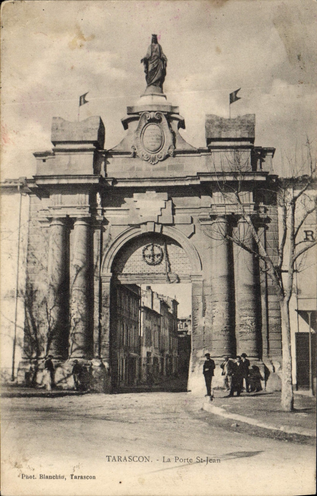 CPA Tarascon La Porte St Jean 