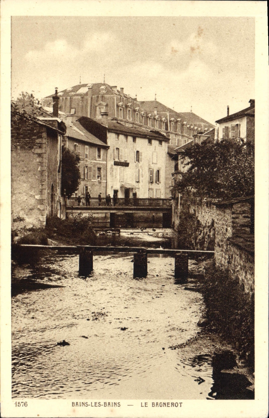CPA Bains Les Bains Le Bagnerot 