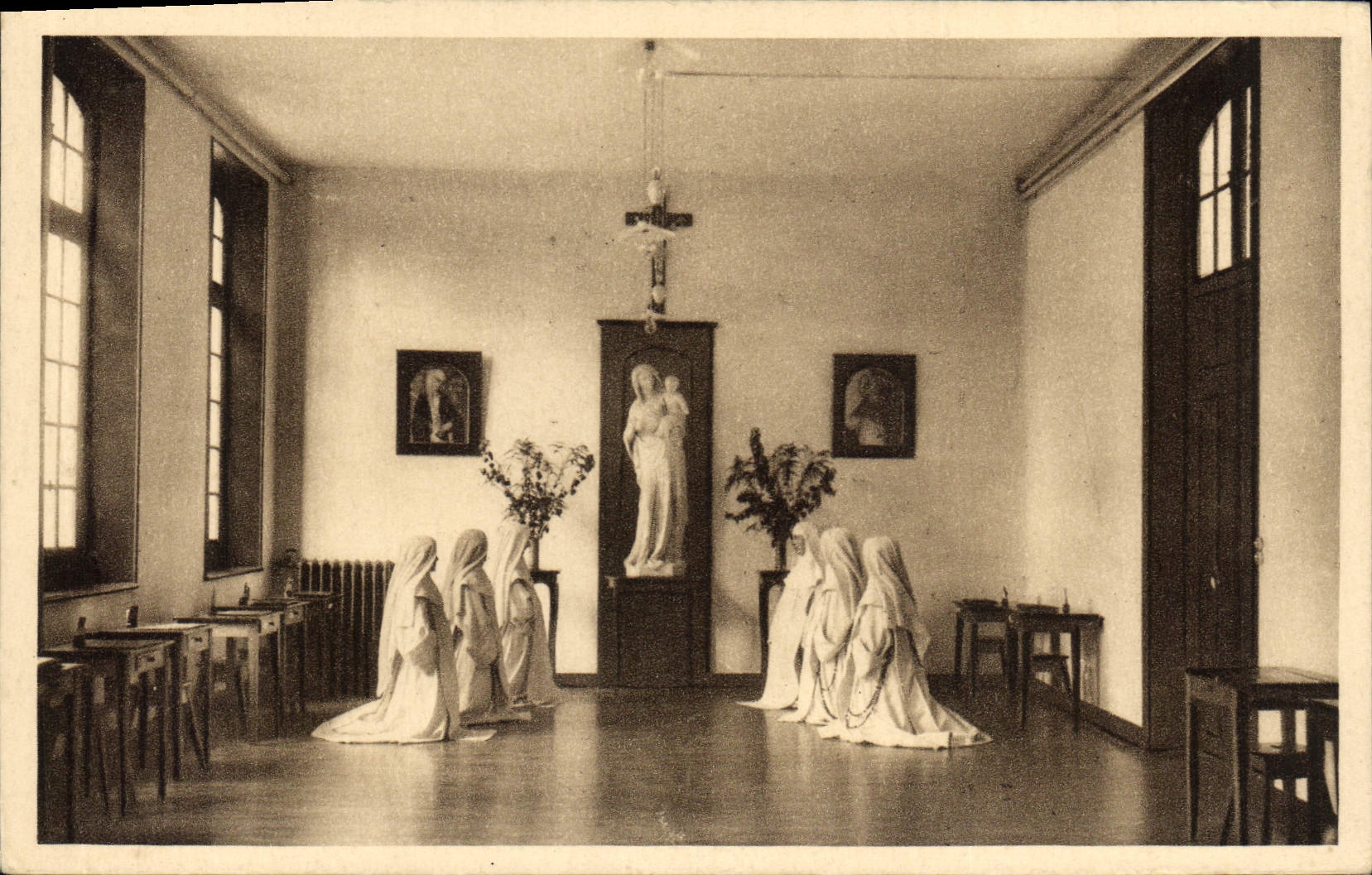 CPA Le Cedre Maison Mere des Dominicaines garde malades des Pauvres Salle du Noviciat