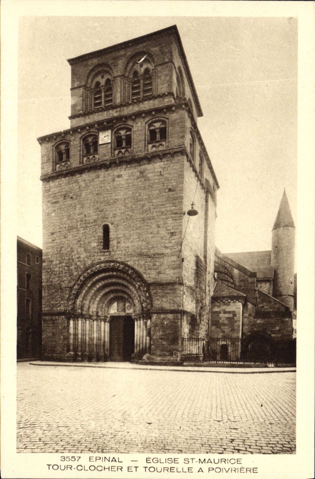CPA Epinal Eglise St Maurice Tour Clocher et Tourelle a Poivriere 