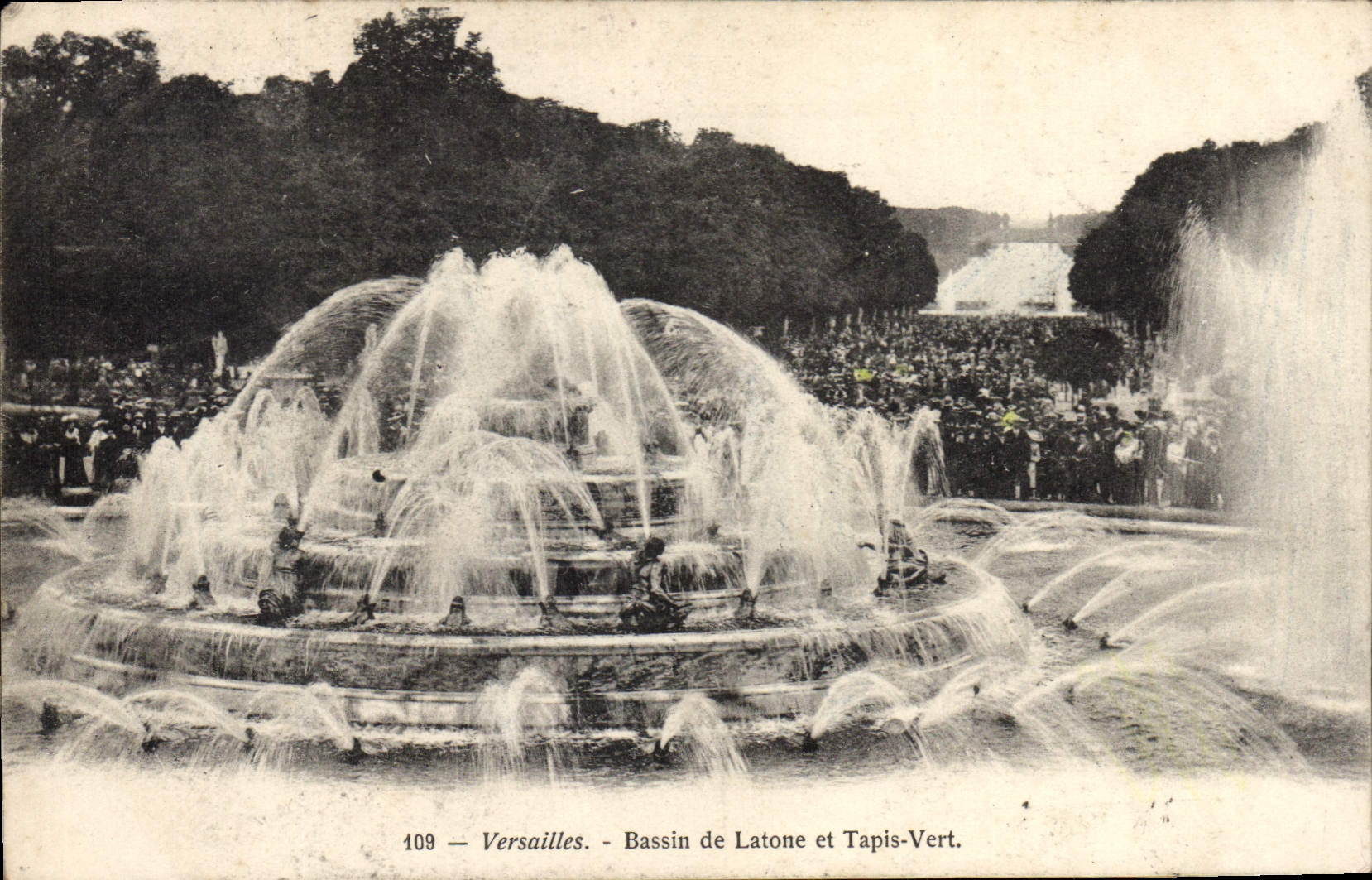 CPA Versailles Bassin de Latone et Tapis Vert