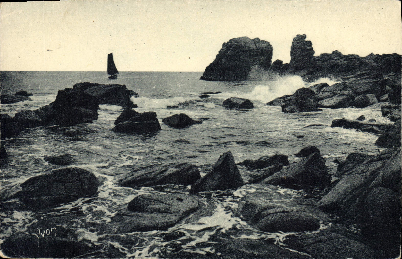 CPA La Douce France Cote de Granit Tregastel Dotes du Nord Le Grand Gouffre