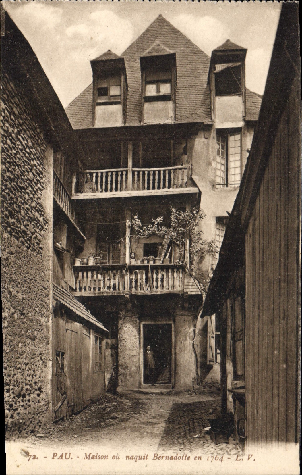 CPA Pau Maison ou naquit Bernadoile en 1764 