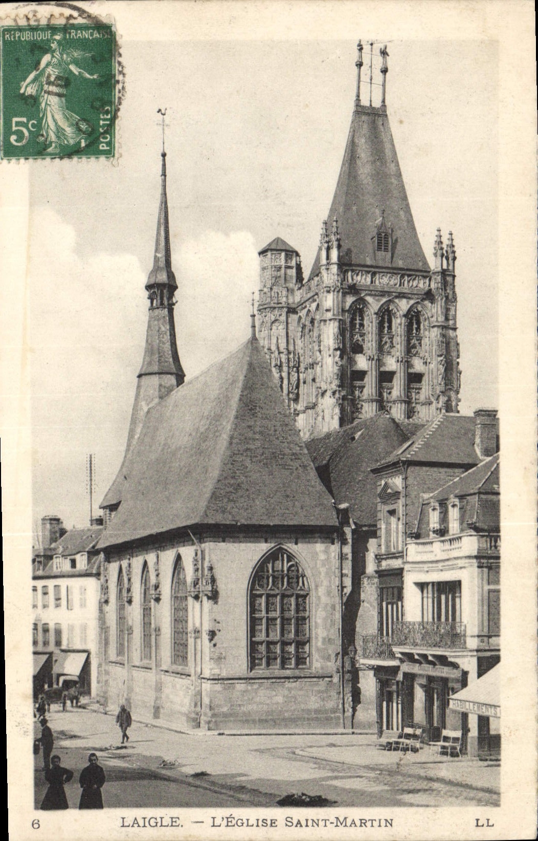 CPA Laigle L'Eglise Saint Martin 