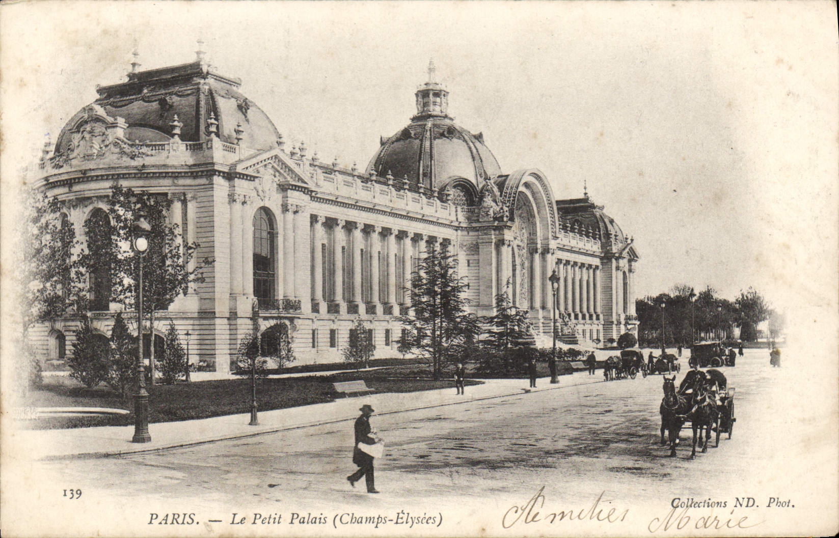 CPA Paris Le Petit Palais Champ Elysees