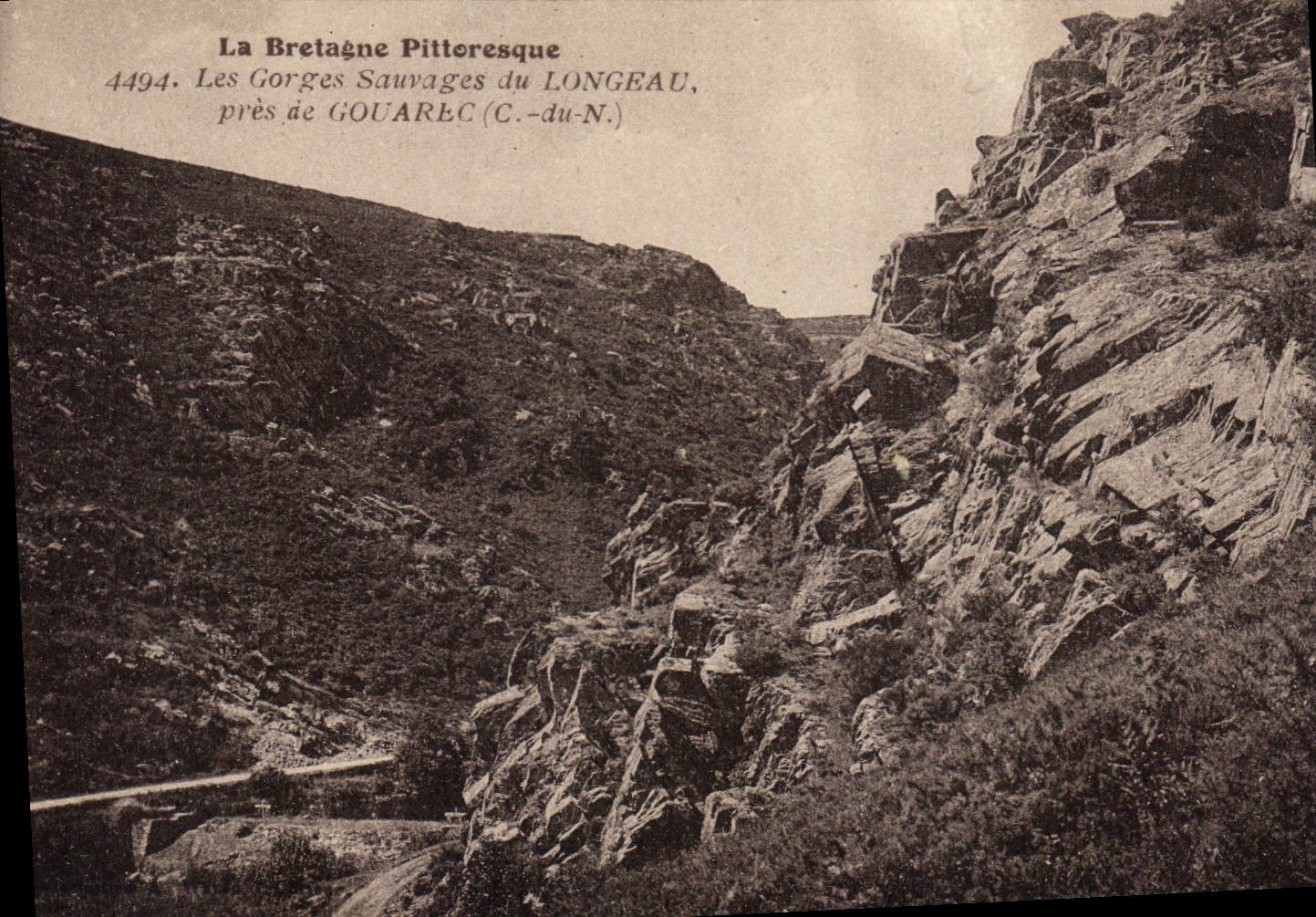 CPA La Bretagne Pittoresque Les Gorges Sauvages du Longeau pres de Gouarec