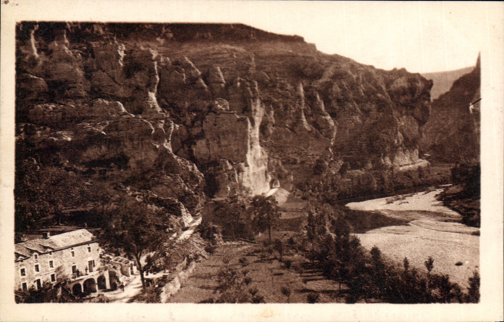 CPA Gorges du Tarn Entree du Cirque des Beaumes