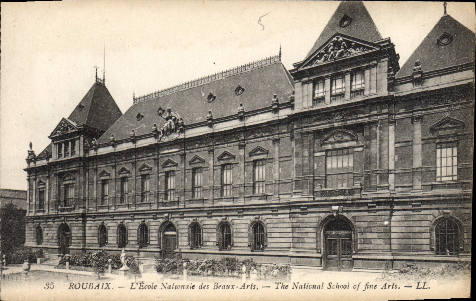 CPA Roubaix L'Ecole Nationale des Beaux Arts