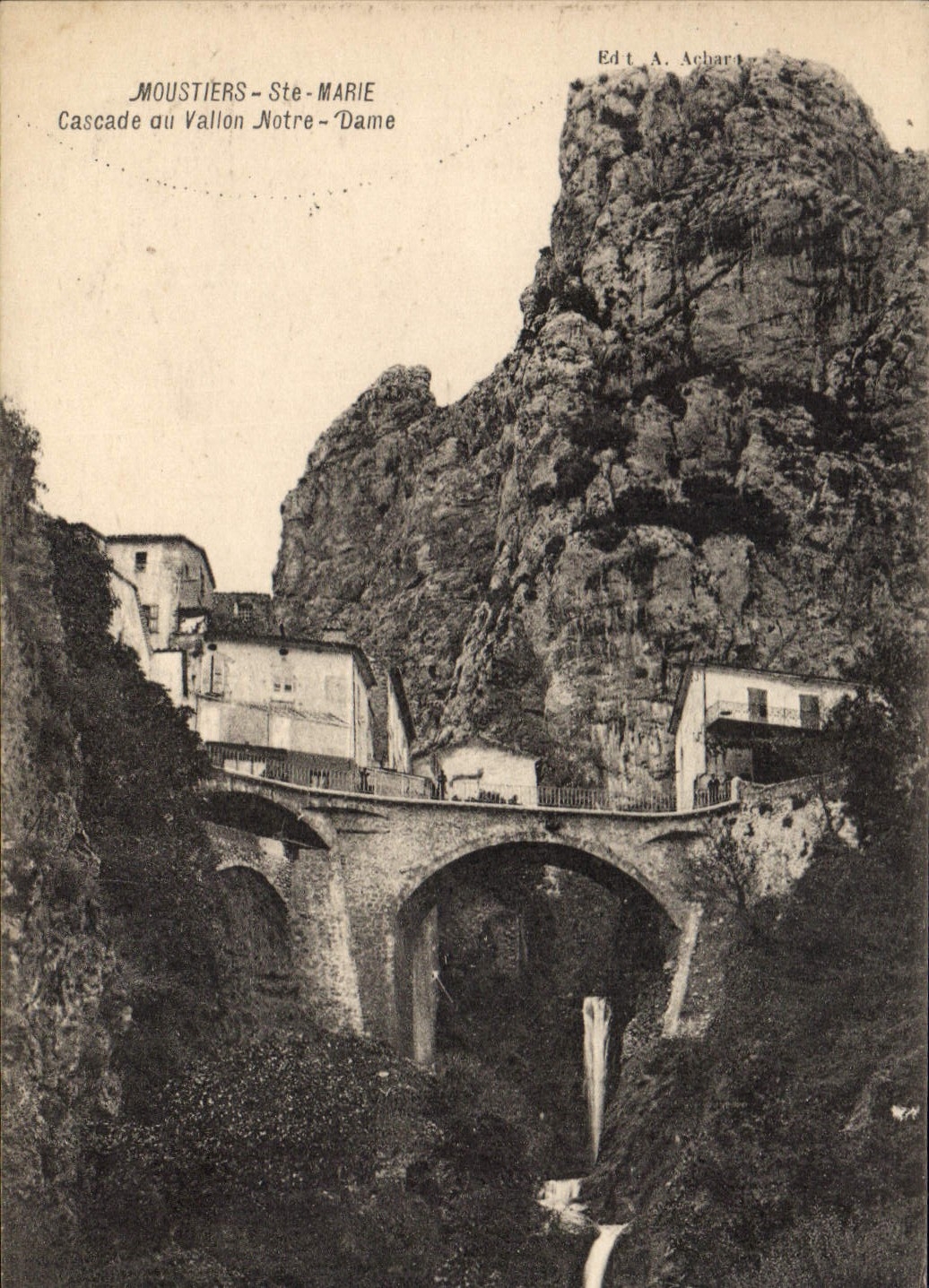 CPA Moustiers Ste Marie Cascade su Vallon Notre Dame