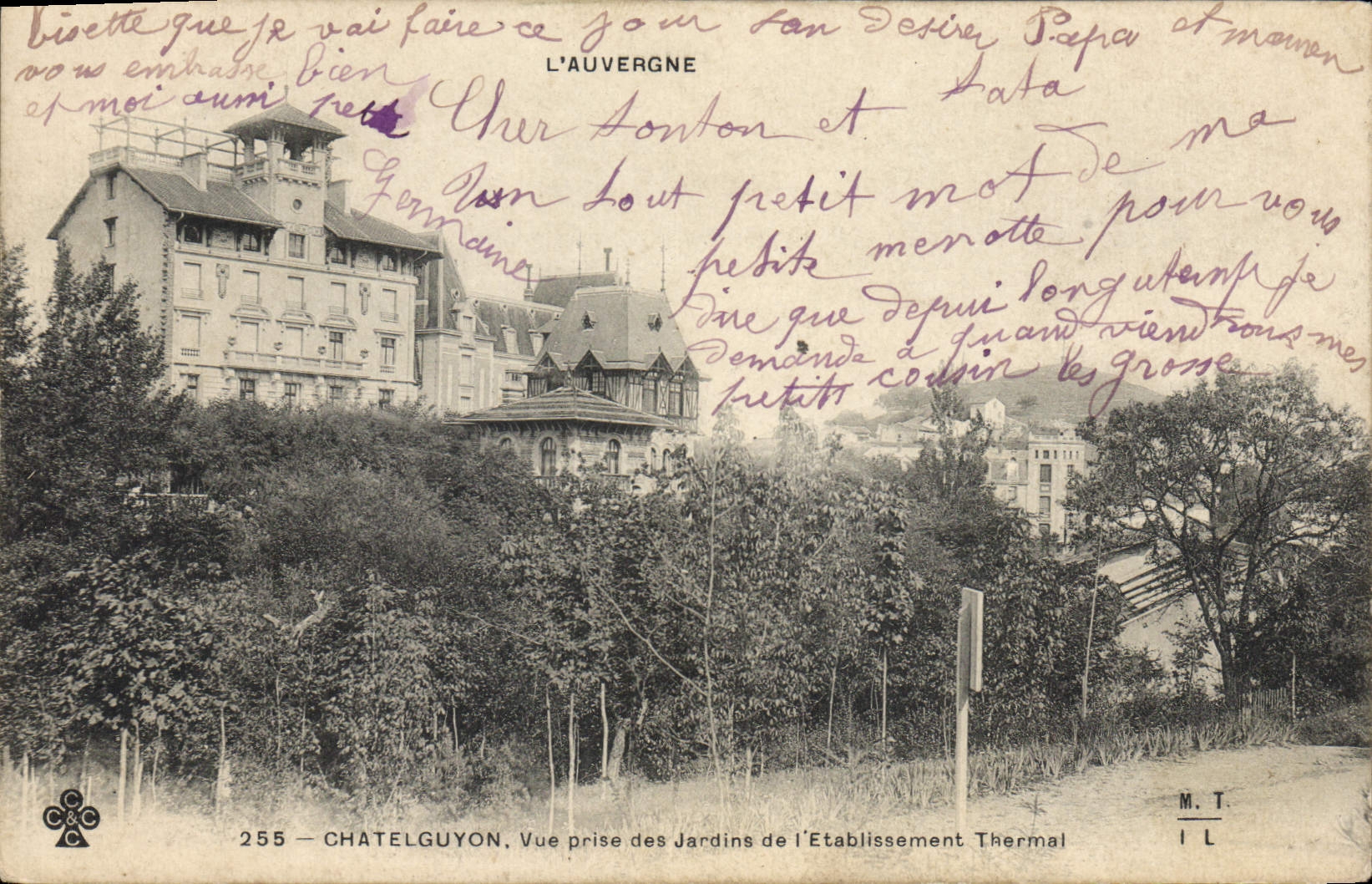 CPA Chatelguyon Vue prise des Jardins de l'Etablissement Thermal