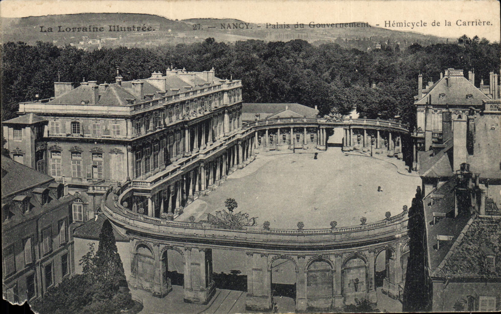 CPA Nancy Palais du Gouvernement Hemicycle de la Carriere La Lorraine Illustree