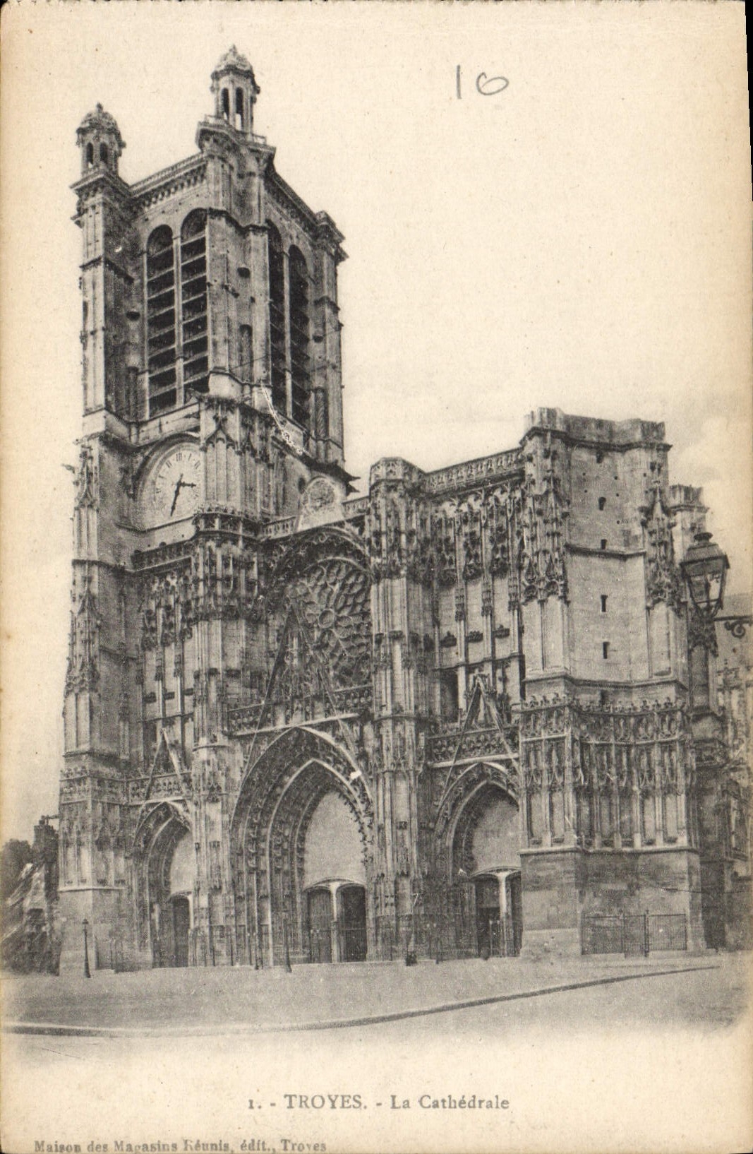 CPA Troyes La Cathedrale