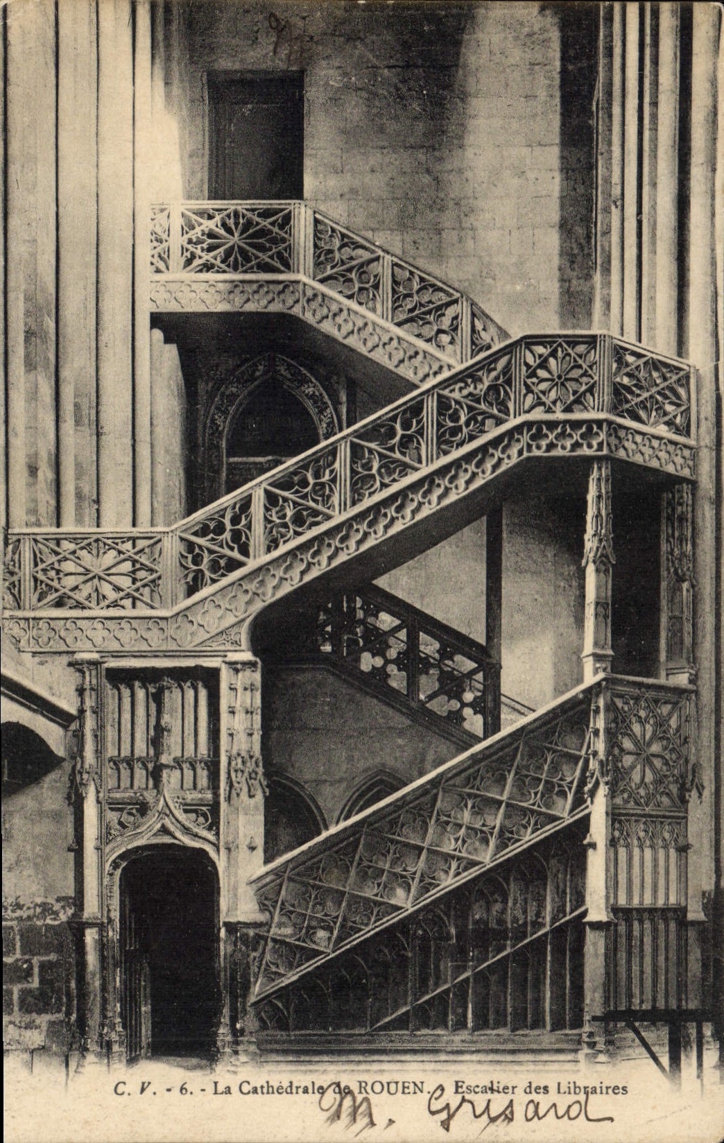 CPA Rouen La Cathedrale de Rouen Escalier des libraires