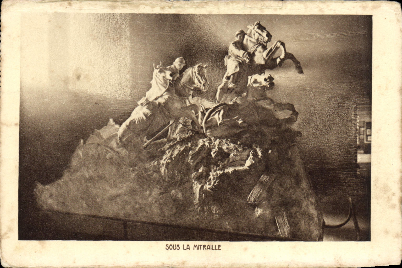 CPA Paris Hotel des Invalides Musee de L'Armee Sous la Mitraille