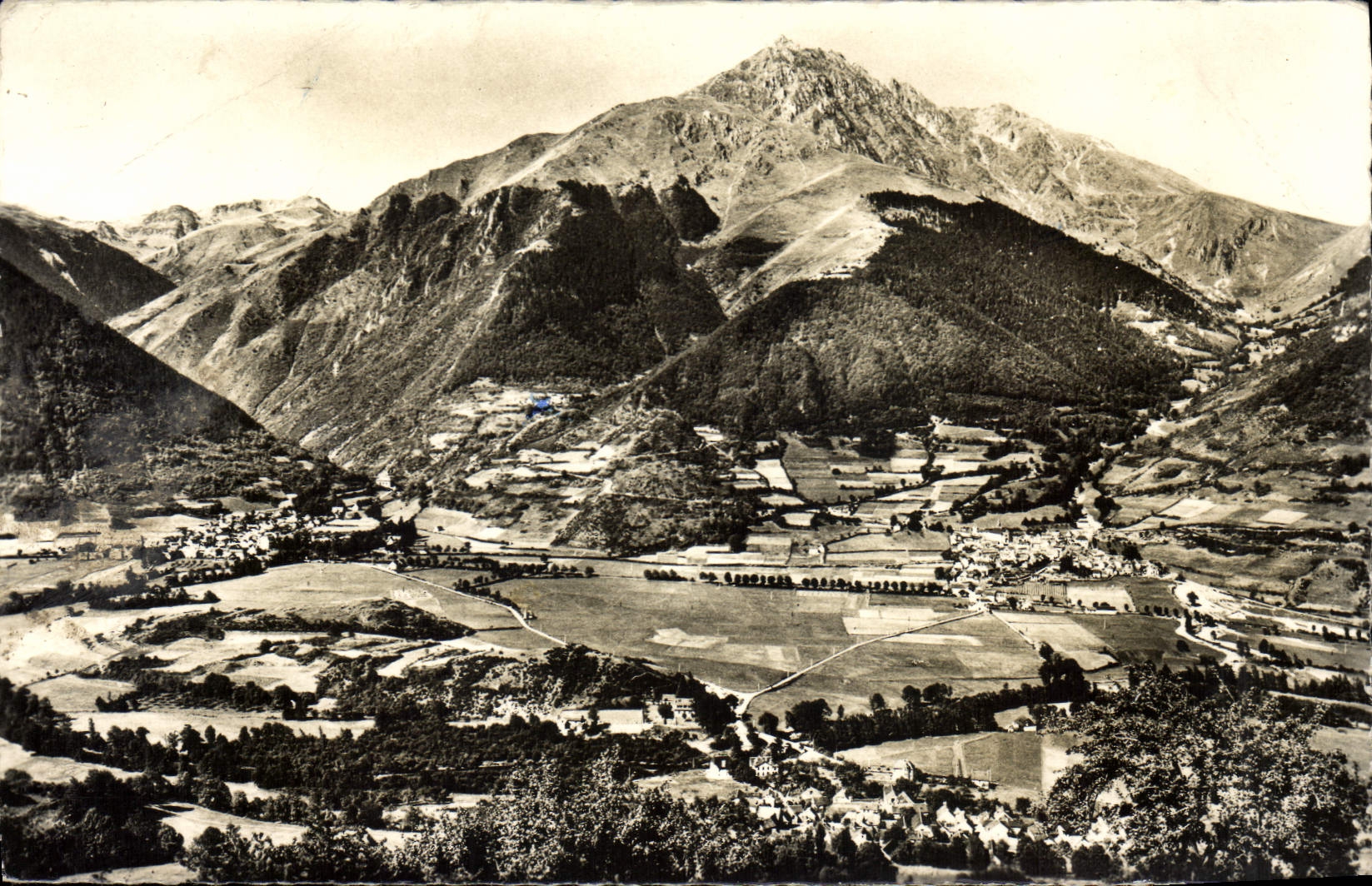 CPA Vallee d'Aure (Haute Pyrenees) Ancizan Guchen Austen Grezian et Pic d'Arbizon 2831 m