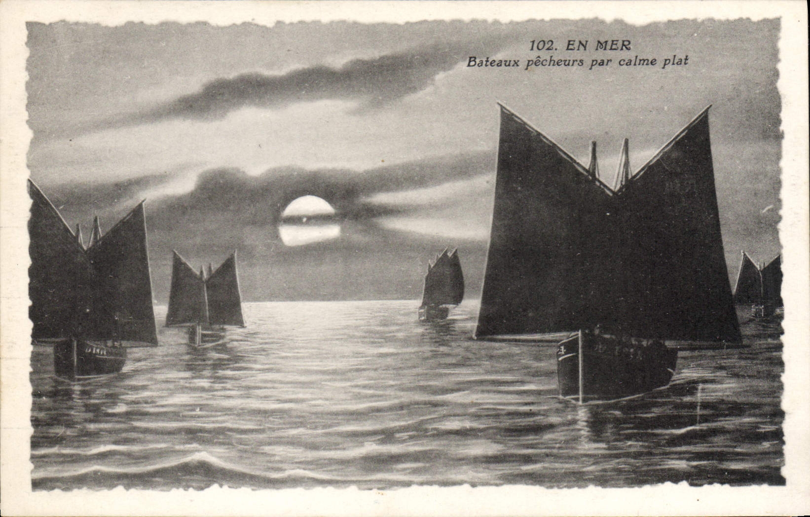 CPA En Mer Bateaux pecheurs par calme plat