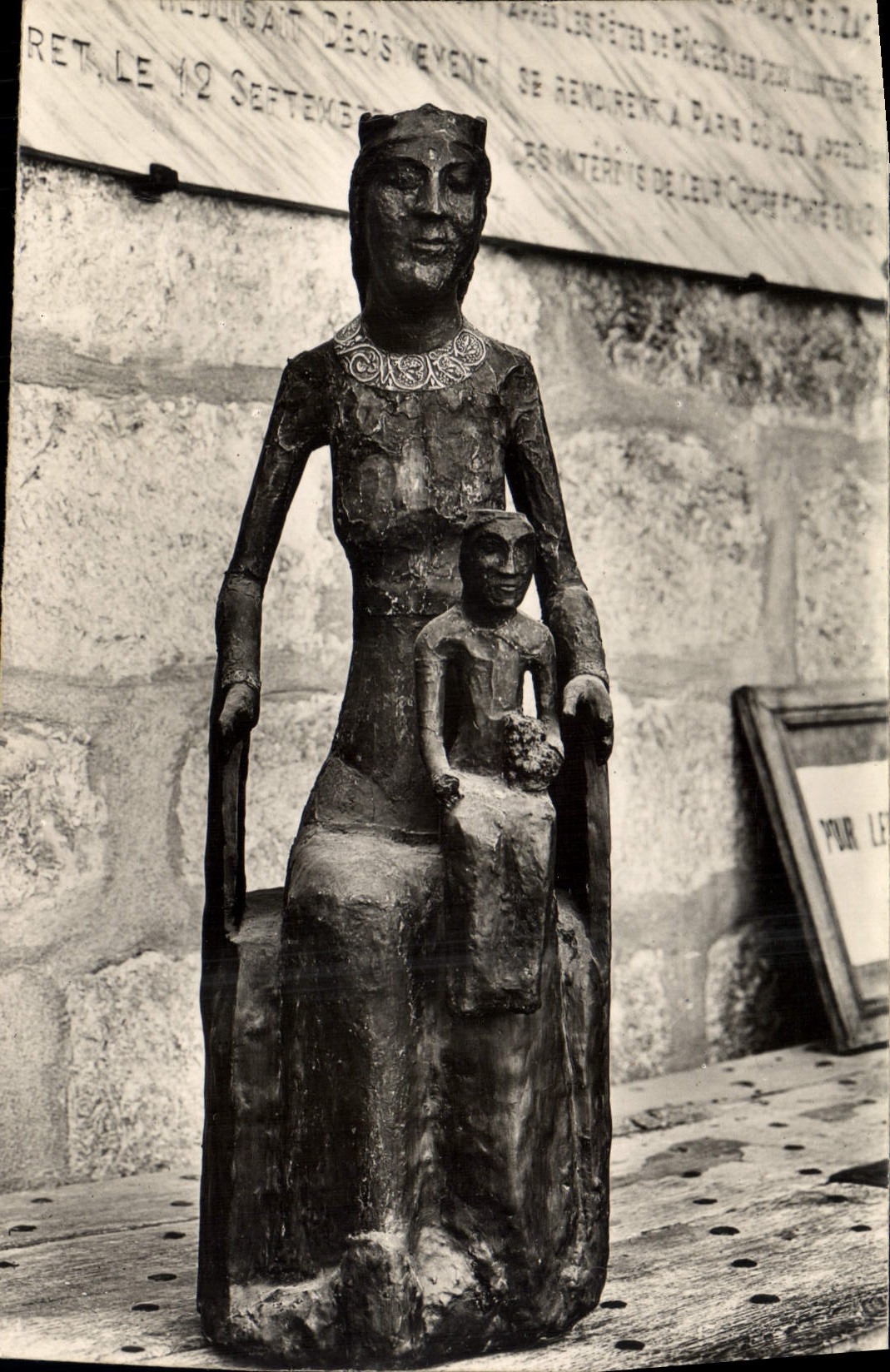 CPA Rocamadour (Lot) Statue de la Vierge (XIIe s)