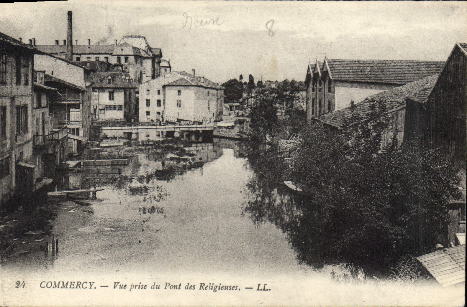 CPA Commercy Vue prise du Pont des Religieuses