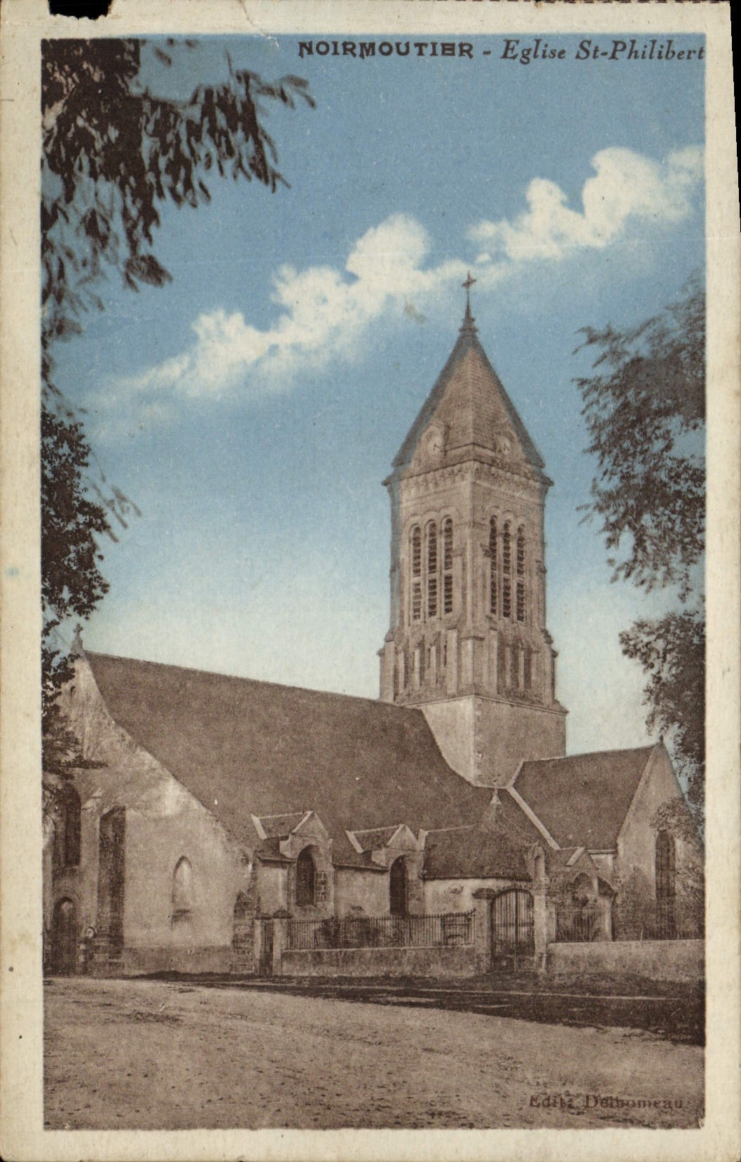 CPA  Normoutier Eglise St Philibert